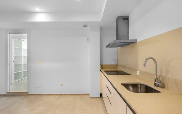 Resale - Villa - Orihuela Costa - La Zenia