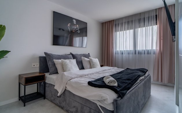 Resale - Apartment / flat - Pilar de la Horadada - Mil Palmeras