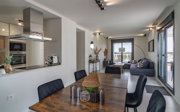 Resale - Apartment / flat - Pilar de la Horadada - Mil Palmeras