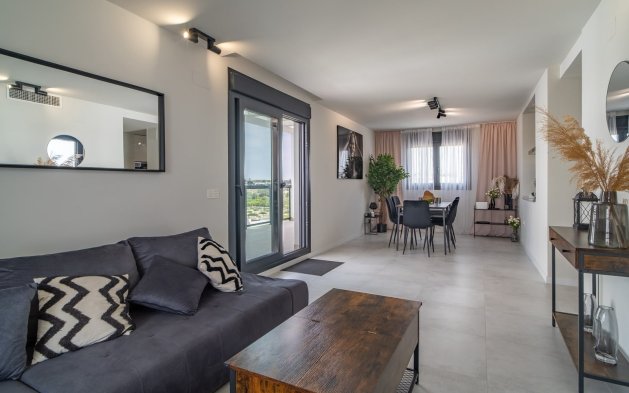 Resale - Apartment / flat - Pilar de la Horadada - Mil Palmeras