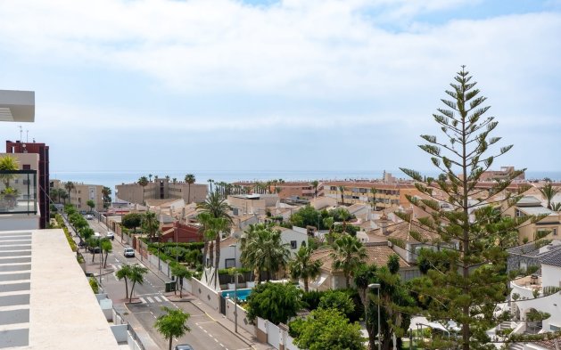 Resale - Apartment / flat - Pilar de la Horadada - Mil Palmeras