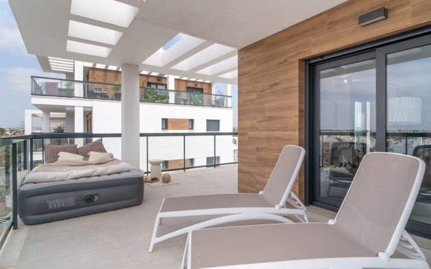 Resale - Apartment / flat - Pilar de la Horadada - Mil Palmeras