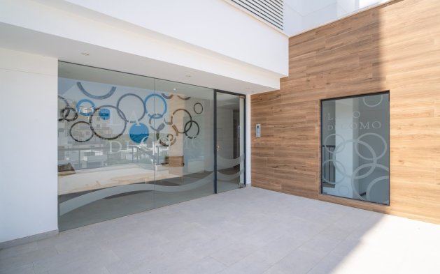 Resale - Apartment / flat - Pilar de la Horadada - Mil Palmeras