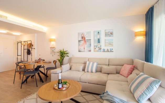 Resale - Apartment / flat - Torrevieja - Punta Prima