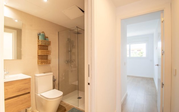 Resale - Apartment / flat - Torrevieja - Punta Prima