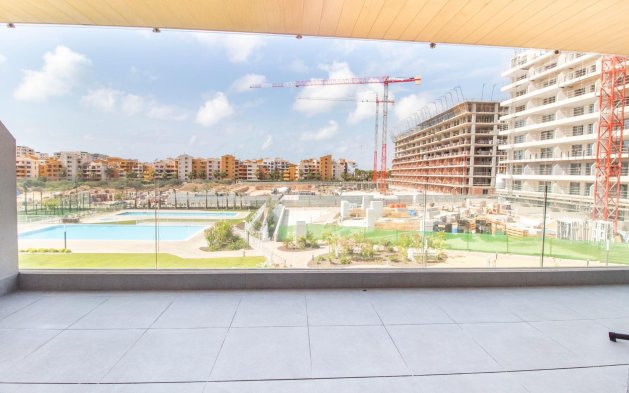Resale - Apartment / flat - Torrevieja - Punta Prima