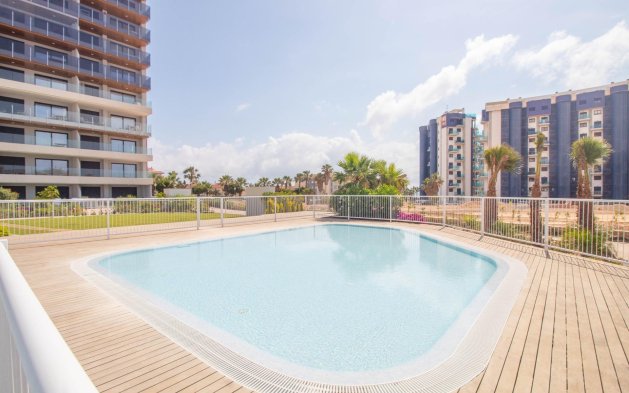 Resale - Apartment / flat - Torrevieja - Punta Prima