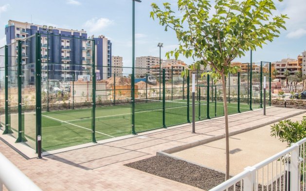 Resale - Apartment / flat - Torrevieja - Punta Prima