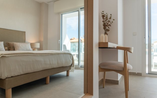 Obra nueva - Apartamento / piso - Playa Flamenca