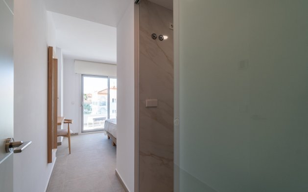 Obra nueva - Apartamento / piso - Playa Flamenca