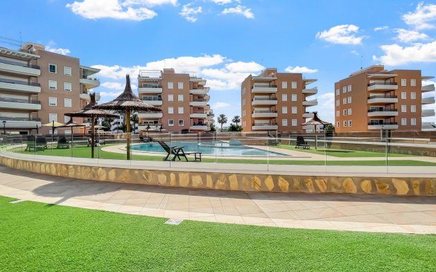 Resale - Apartment / flat - Guardamar del Segura - El Raso