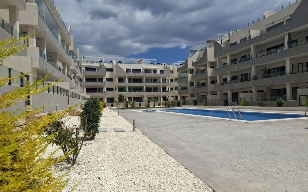 Resale - Apartment / flat - Orihuela Costa - Los Dolses