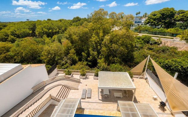 Resale - Villa - Orihuela Costa - Campoamor