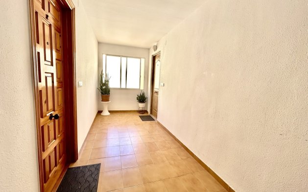 Reventa - Apartamento / piso - Torrevieja