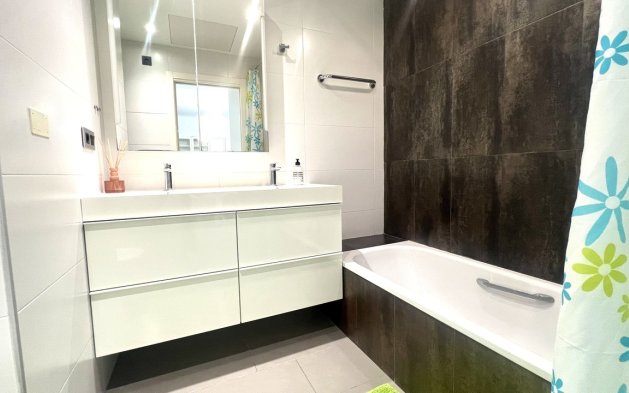 Resale - Apartment / flat - Orihuela Costa - La Zenia