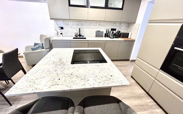 Reventa - Duplex - San Miguel de Salinas