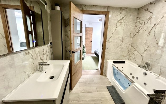 Reventa - Duplex - San Miguel de Salinas
