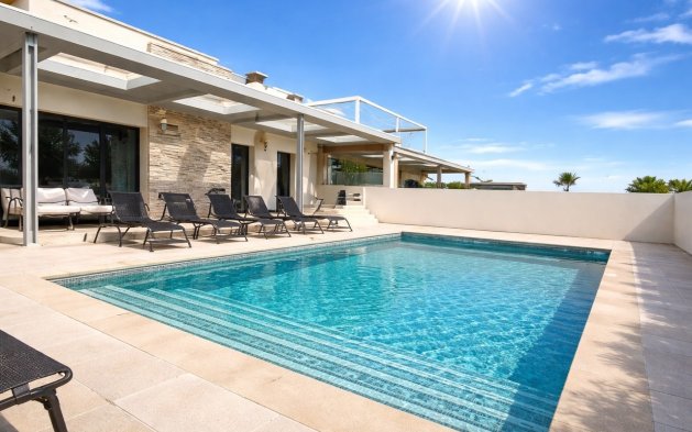 Perpardavimas - Vila - Torrevieja - Los Balcones - Los Altos