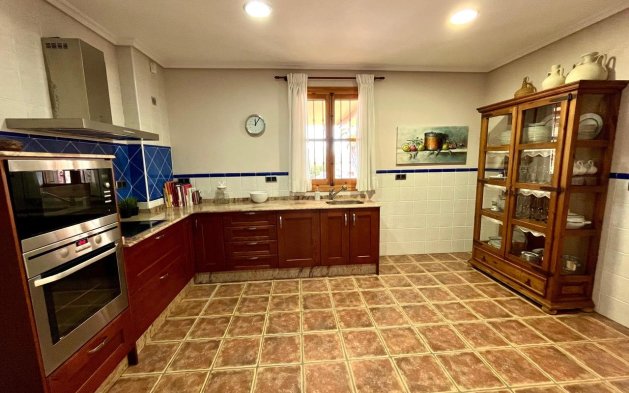 Reventa - Villa - El Esparragal