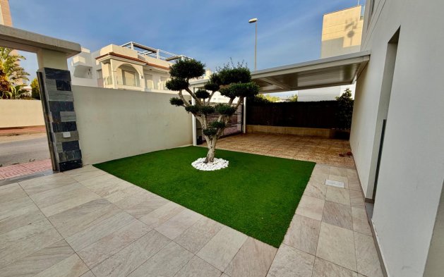 Begagnad - Villa - Rojales - Cuidad Quesada