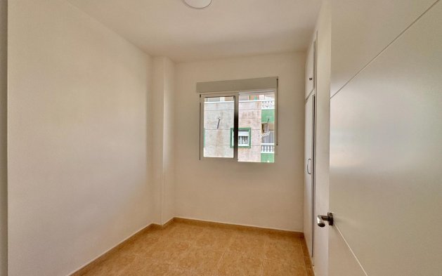 Begagnad - Lägenhet / lägenhet - Torrevieja - Centro