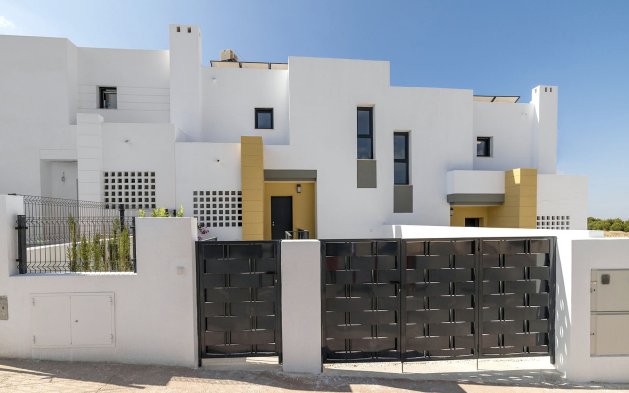 Nauja statyba - Vila - Busot, zona Bonalba Golf (Alicante) - Spain