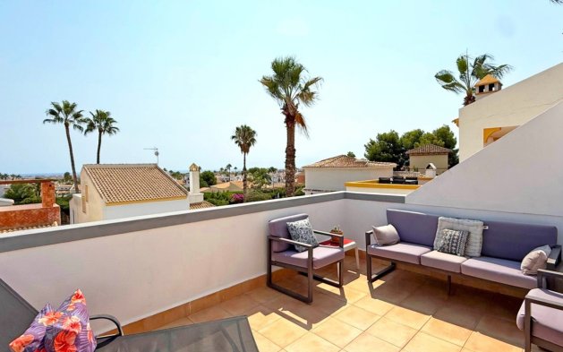 Perpardavimas - Vila - Orihuela Costa - Villamartín