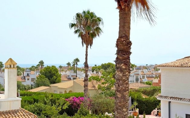 Perpardavimas - Vila - Orihuela Costa - Villamartín