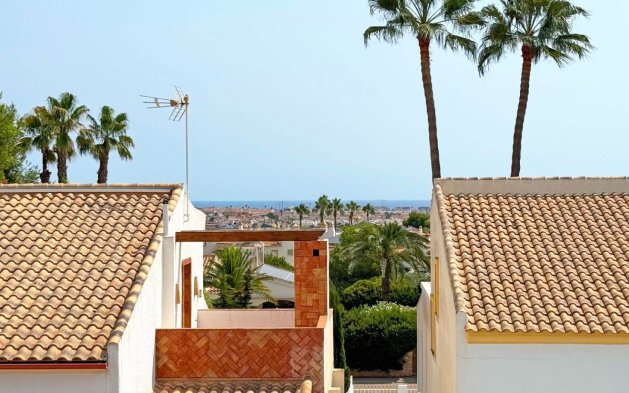 Perpardavimas - Vila - Orihuela Costa - Villamartín