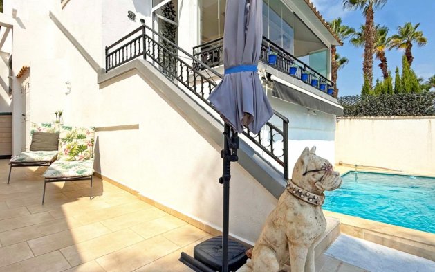 Perpardavimas - Vila - Orihuela Costa - Villamartín