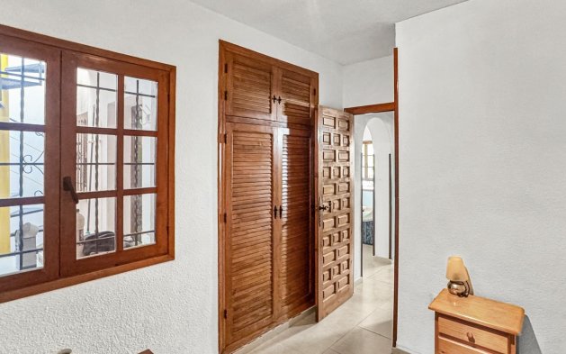 Perpardavimas - Bungalow - Torrevieja - Nueva Torrevieja - Aguas Nuevas