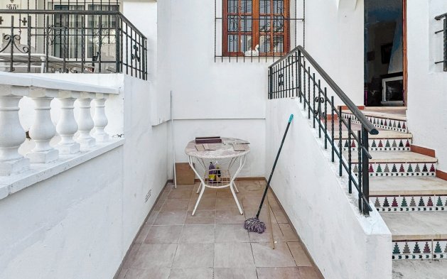 Perpardavimas - Bungalow - Torrevieja - Nueva Torrevieja - Aguas Nuevas
