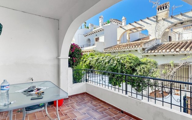Perpardavimas - Bungalow - Torrevieja - Nueva Torrevieja - Aguas Nuevas