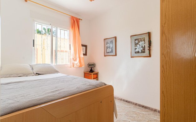 Perpardavimas - Dvipusis - Orihuela Costa - La Regia