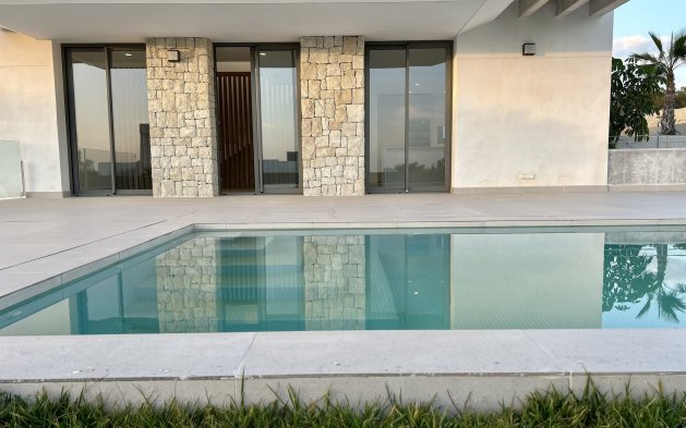 Obra nueva - Adosado - Finestrat