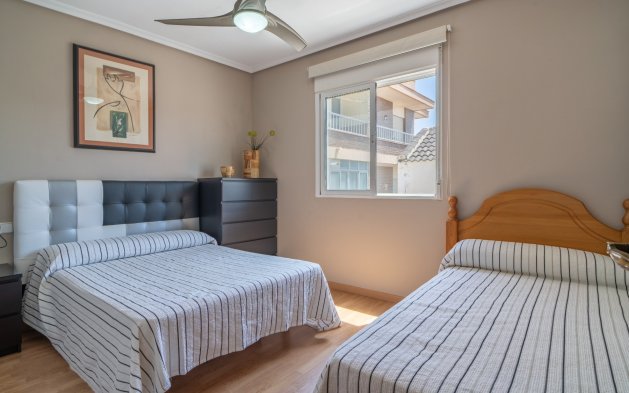 Resale - Townhouse - Pilar de la Horadada - Torre de la Horadada