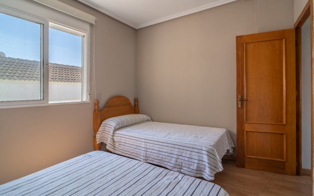 Resale - Townhouse - Pilar de la Horadada - Torre de la Horadada