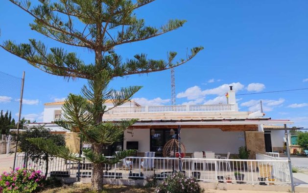 Revente - Villa - Los Montesinos