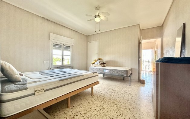 Revente - Villa - Los Montesinos
