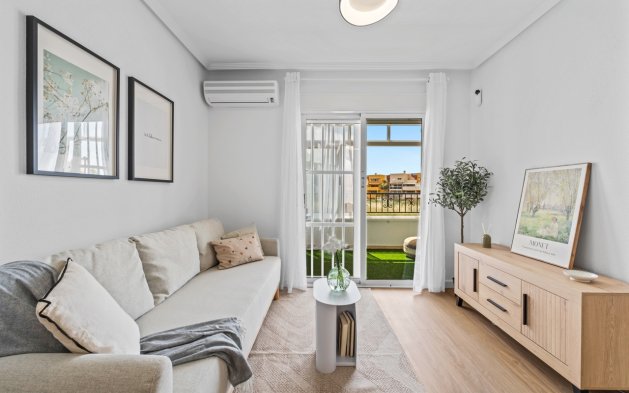 Reventa - Apartamento / piso - Orihuela Costa