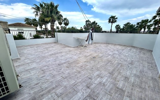 Resale - Villa - Catral