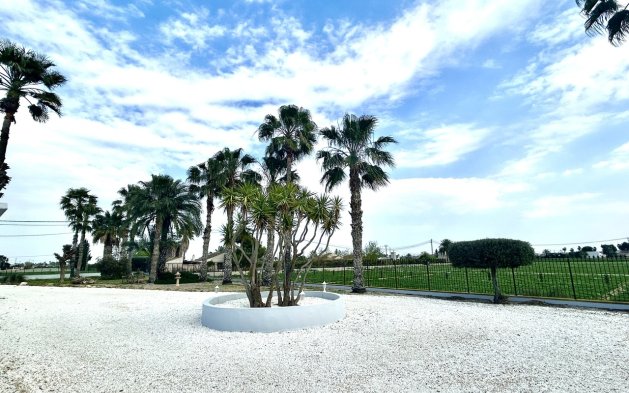 Resale - Villa - Catral