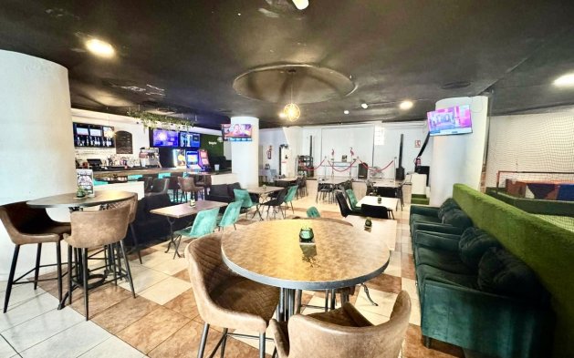 Revente - Local comercial - San Miguel de Salinas