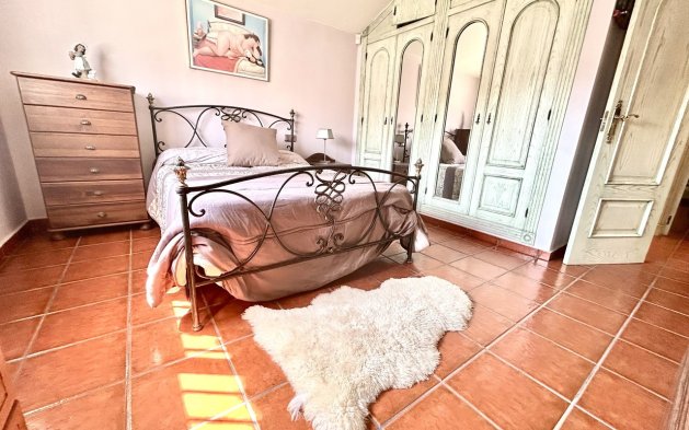 Perpardavimas - Vila - Torrevieja