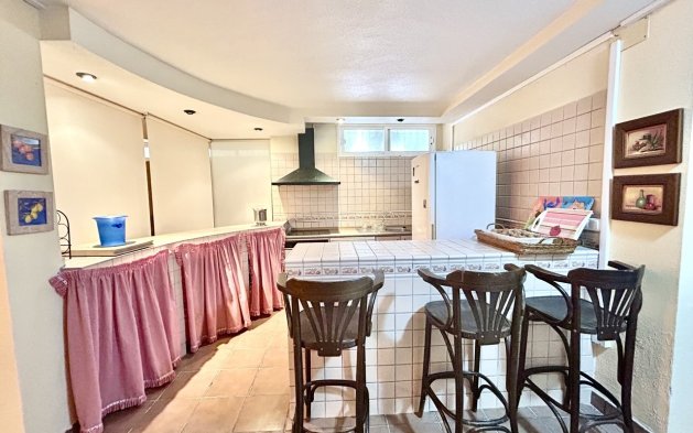 Odsprzedaż - Villa - Torrevieja