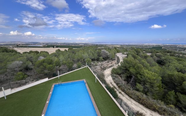 Odsprzedaż - Mieszkanie w bloku - San Miguel de Salinas