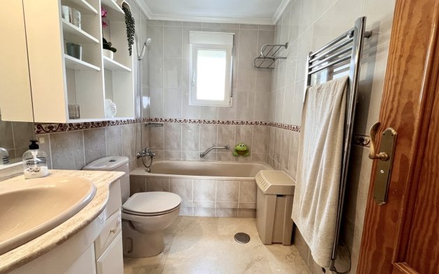 Reventa - Villa - San Miguel de Salinas