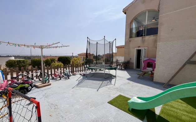 Reventa - Villa - San Miguel de Salinas