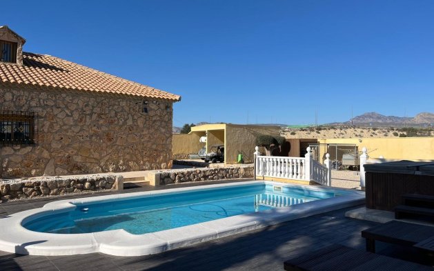 Resale - Villa - Fortuna