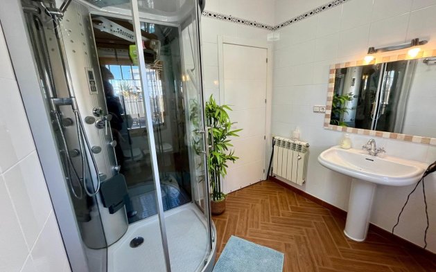 Resale - Villa - Fortuna